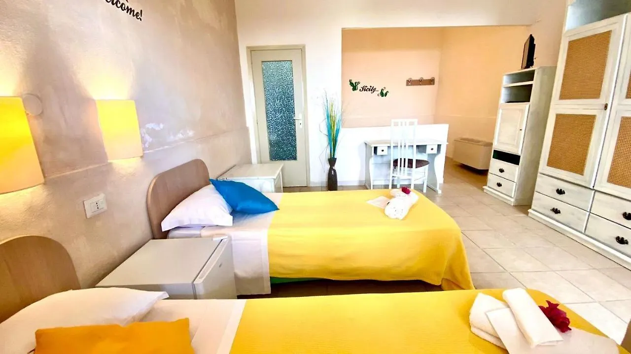 Case al mare Fontane Bianche Appartamento 0*,  Italia